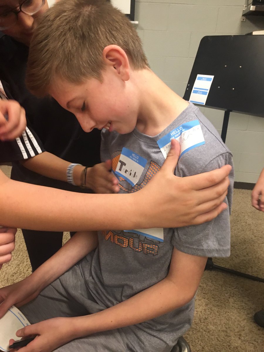 SPBibleTweets's tweet photo. What you say and how you say it matters.  In the same way, what you listen to and how you listen also matters greatly.  Communication activity in sixth grade today.  Words are important!! Life givers!!! https://t.co/PVhxDL4hqK