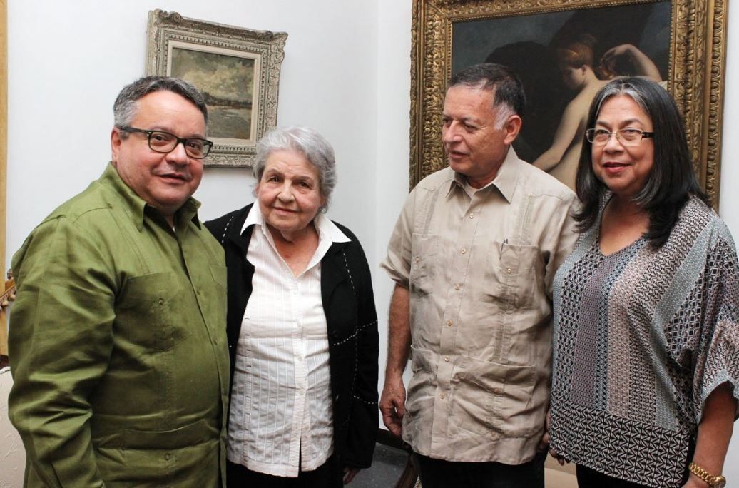Régulo promueve y garantiza la participación de todos los sectores de la cultura, sin sectarismo; y ante todo, tiene una visión humanista. Comprometido con los valores del amor y la defensa del Patrimonio tangible e intangible del Zulia.