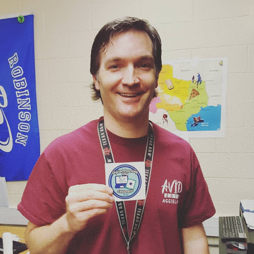 CFBDLS's tweet photo. You go @CoachFB ! Congrats on your new badge! We love teachers who are dedicated to learning about digital tools for their students! 👏🦅💻 #JustDewitt #cfbDigitalLearning #GameOnCfb #perryeagles https://t.co/aMshdSuleo