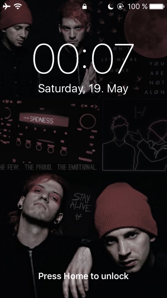stanlayoutz's tweet photo. ☄️twenty one pilots lockscreen
👉🏻requested by @panickedpilots https://t.co/KCiEl9BAFz