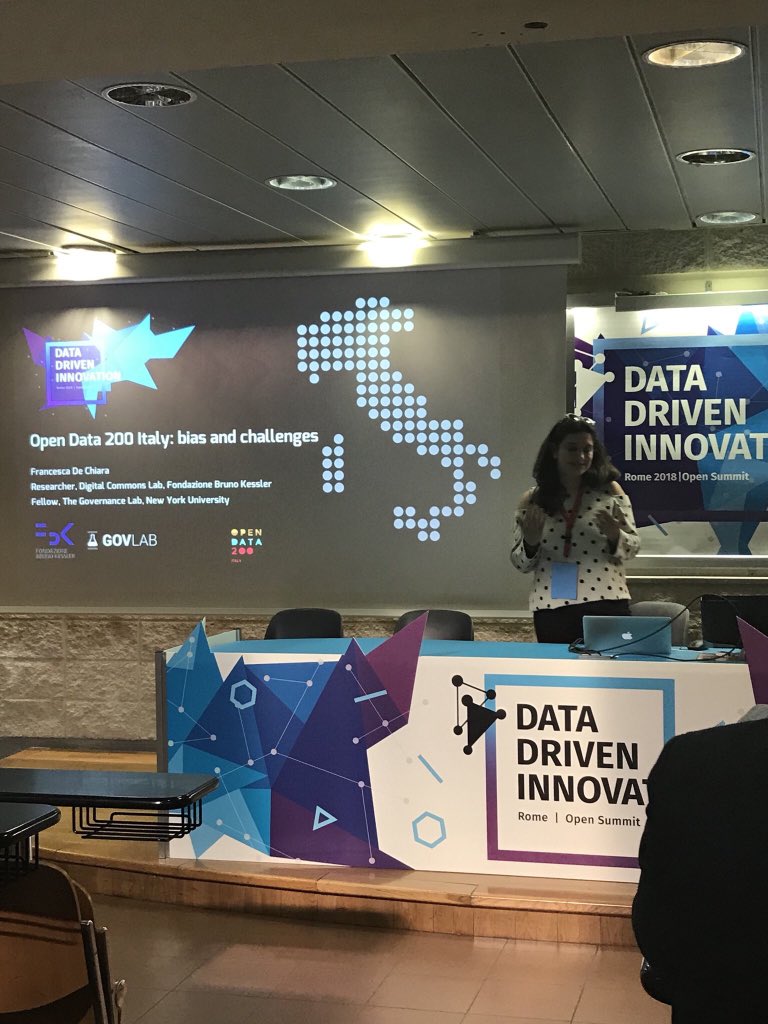 Lebowskiana's tweet image. #open data &amp;amp; #citizenship session at #DataDriven2018 #od200it #routetopa cc @FBKcom