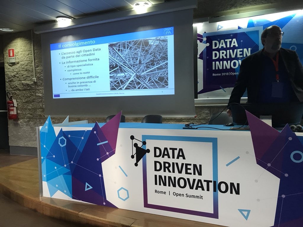 Lebowskiana's tweet image. #open data &amp;amp; #citizenship session at #DataDriven2018 #od200it #routetopa cc @FBKcom