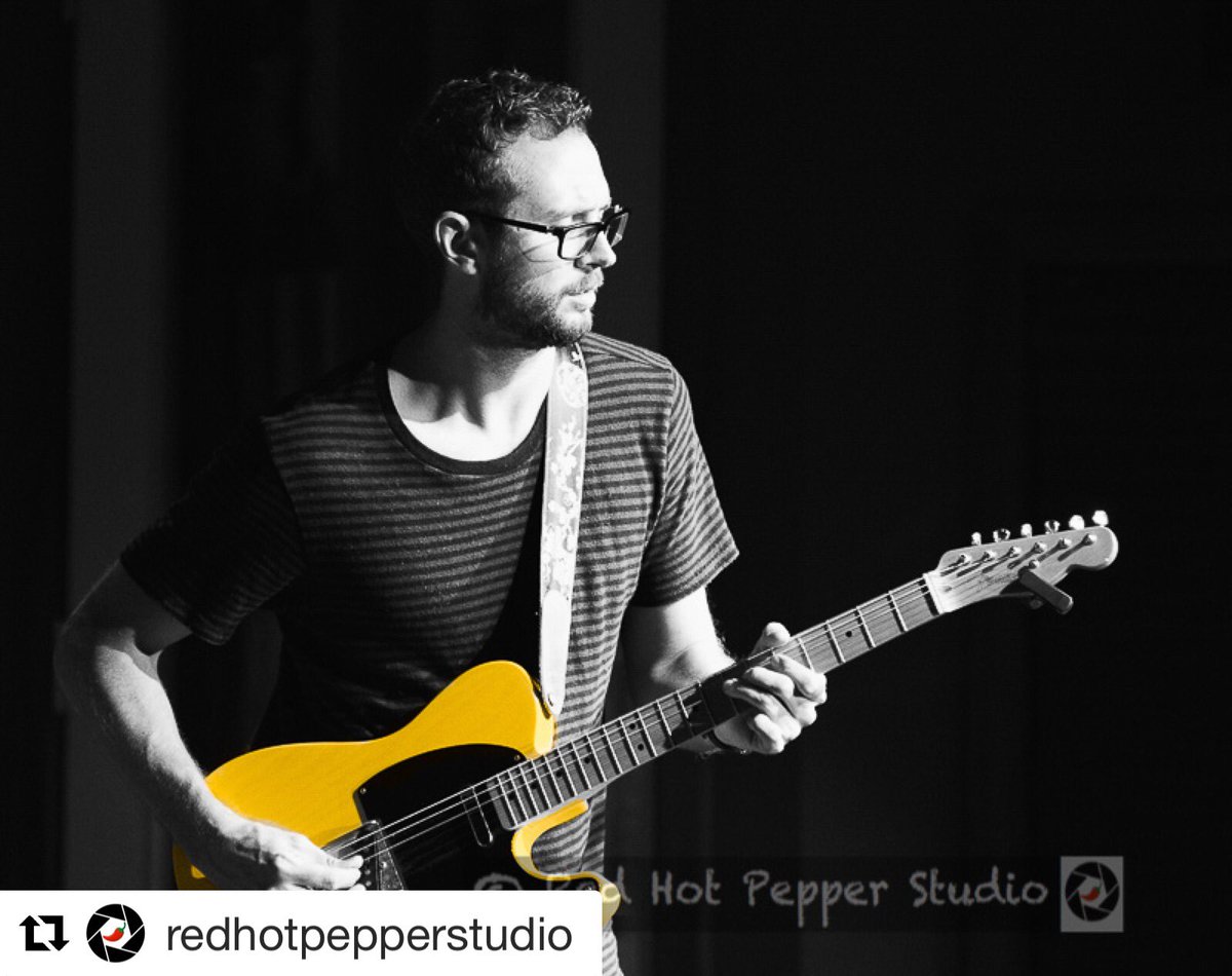 Great show last night at #HeartwoodSoundStage in #Gainesville! We are otw to #OrangeBlossomJamboree 2:50pm on the Citrus Stage.

#funk #organtrio #band #coolphotos #vicfirth #fender