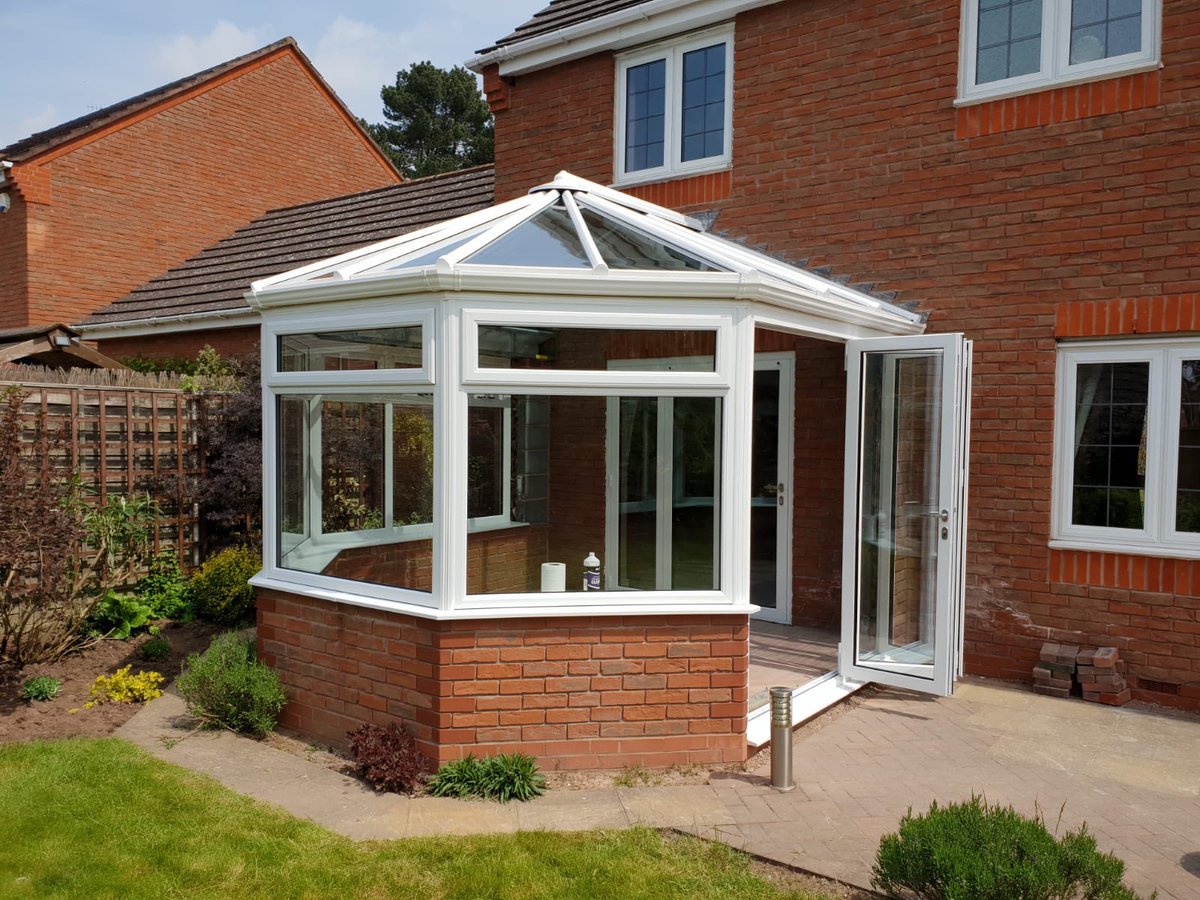 Windows5Star's tweet photo. Just a few of the conservatories being fitted today. #Conservatory #Orangery #LeanToo #Extensions #LivingSpace #5StarWindows #Worcestershire https://t.co/z4l52qomVI