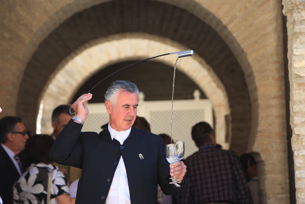 lavozdelsures's tweet photo. #DFIND | La Ruta del Vino del Marco de Jerez, la más visitada de España https://t.co/YEhXXkEEPh @VinosJerez @Vinos_Maridaje @TurismoJerez @CadizTurismo https://t.co/DBu1LnFBv3