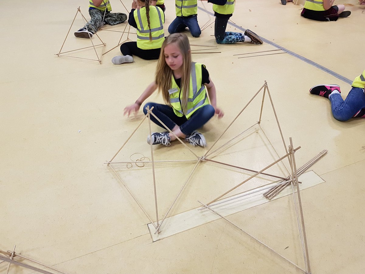 nikkileslie2011's tweet photo. @MerseyYear4 @MerseyPrimary https://t.co/0xuDmBrH7q