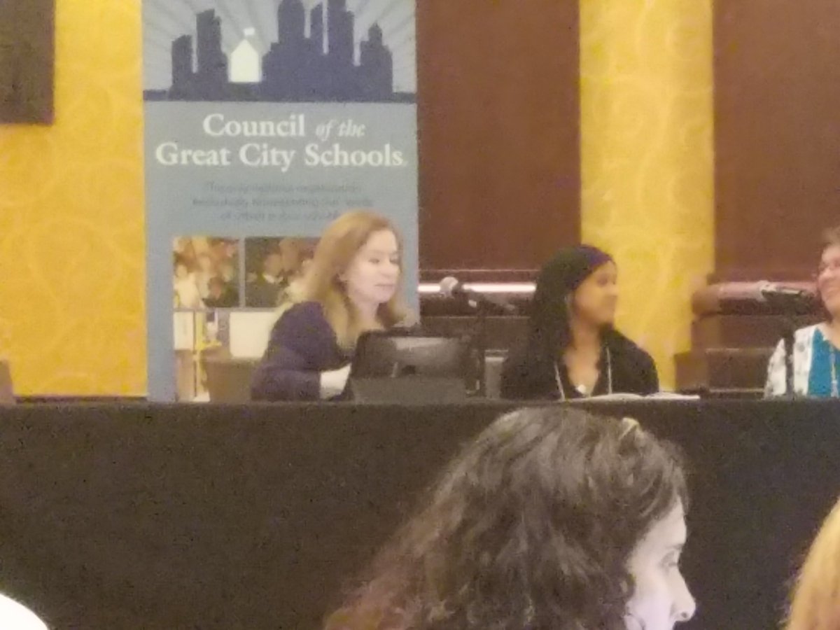 MultilingualCLE's tweet photo. Mrs. Elias, Multilingual High School Program Manager as part of the panel that assisted with the Math materials selection for ELLs @CLEMetroSchools @EricGordon_CEO https://t.co/dAZ29J36Cp
