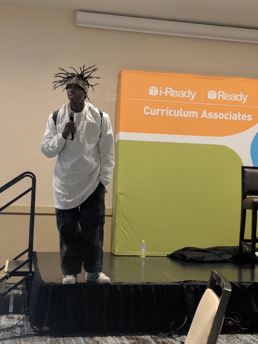 MrsGirardFMS's tweet photo. Incredible keynote from Dr. Adolph Brown @docspeaks! "Rules don't govern behavior, relationships govern behavior." "Human kind, always try to be both." #realtalk #stayinthebalcony #fmslearns #iReadyNE https://t.co/Nizic53qYp
