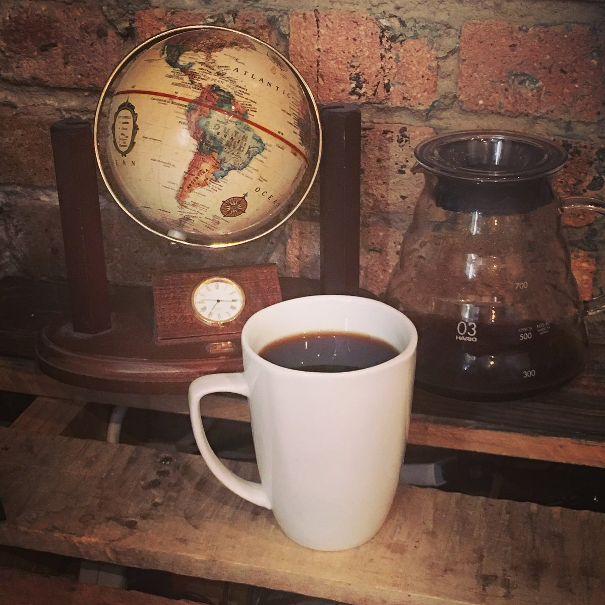 TheDryDrinker's tweet photo. Can anybody guess the secret origin of today’s special #cupofcoffee ?
~
#coffee #coffeetime #coffeelover #coffeeaddict #coffeebreak #coffeegram #coffeelovers #coffeelove #coffeeholic #coffeelife #coffeeculture #coffeegeek #coffeeplease #instacoffee #coffee☕ #coffeeday #hario https://t.co/xHVjV4hwb3
