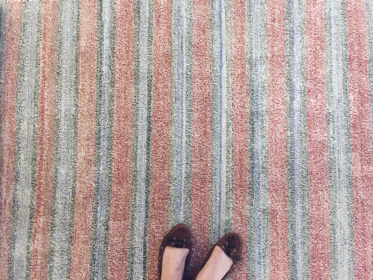 AmalaCarpets's tweet photo. Wishing everyone a wonderful long weekend and a Happy Victoria Day! 🇨🇦🌷#tgif #longweekend https://t.co/FPLIGcXYzc