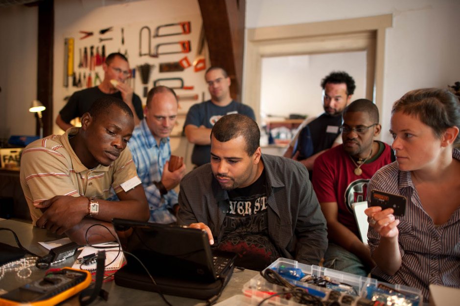 FabFndn's tweet image. “Our focus now is on social impact," says the FABulous Sherry Lassiter profiled in Evolution Online by @SKFgroup evolution.skf.com/the-fabulous-s… | #fabfndnews #fablabnetwork #digitalfabrication #STEM @MIT cc: @GE_Foundation @Chevron @janetauer @KelliLWells #fabcities @fablass