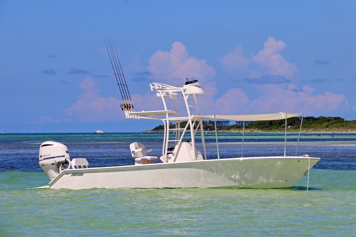 JupiterMarine's tweet image. Tomorrow kicks off the #CrystalCoastBoatShow in Downtown Morehead City, NC!! Join our good friends @bluewaterys this Saturday &amp;amp; Sunday and take this exciting opportunity to #StepAboardaJupiter! #Jupiter25 #Jupiter30 #Jupiter34 #boatshow #boatlife #boating #centerconsoles #ocean