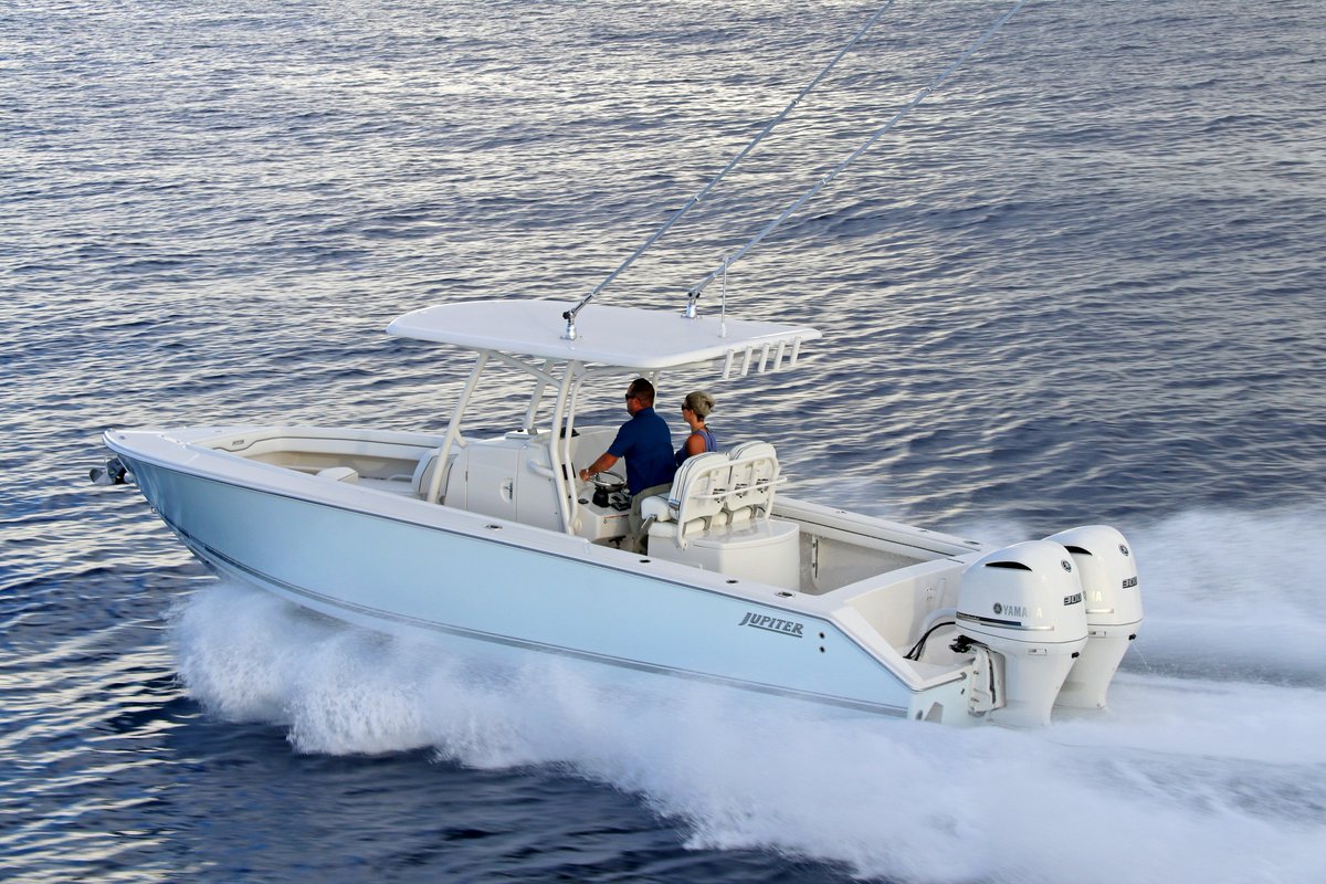 JupiterMarine's tweet image. Tomorrow kicks off the #CrystalCoastBoatShow in Downtown Morehead City, NC!! Join our good friends @bluewaterys this Saturday &amp;amp; Sunday and take this exciting opportunity to #StepAboardaJupiter! #Jupiter25 #Jupiter30 #Jupiter34 #boatshow #boatlife #boating #centerconsoles #ocean