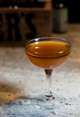 Proof_Provision's tweet image. Fridays are for drinks! Edgar's hand-crafted cocktails and easy-going atmosphere make for a great start to the weekend. See you tonight! #friday #drinks #edgardspandp