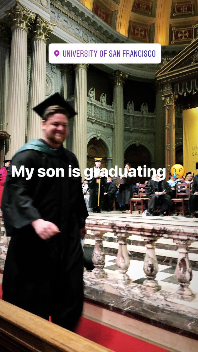 Roseanne Barr tweet media