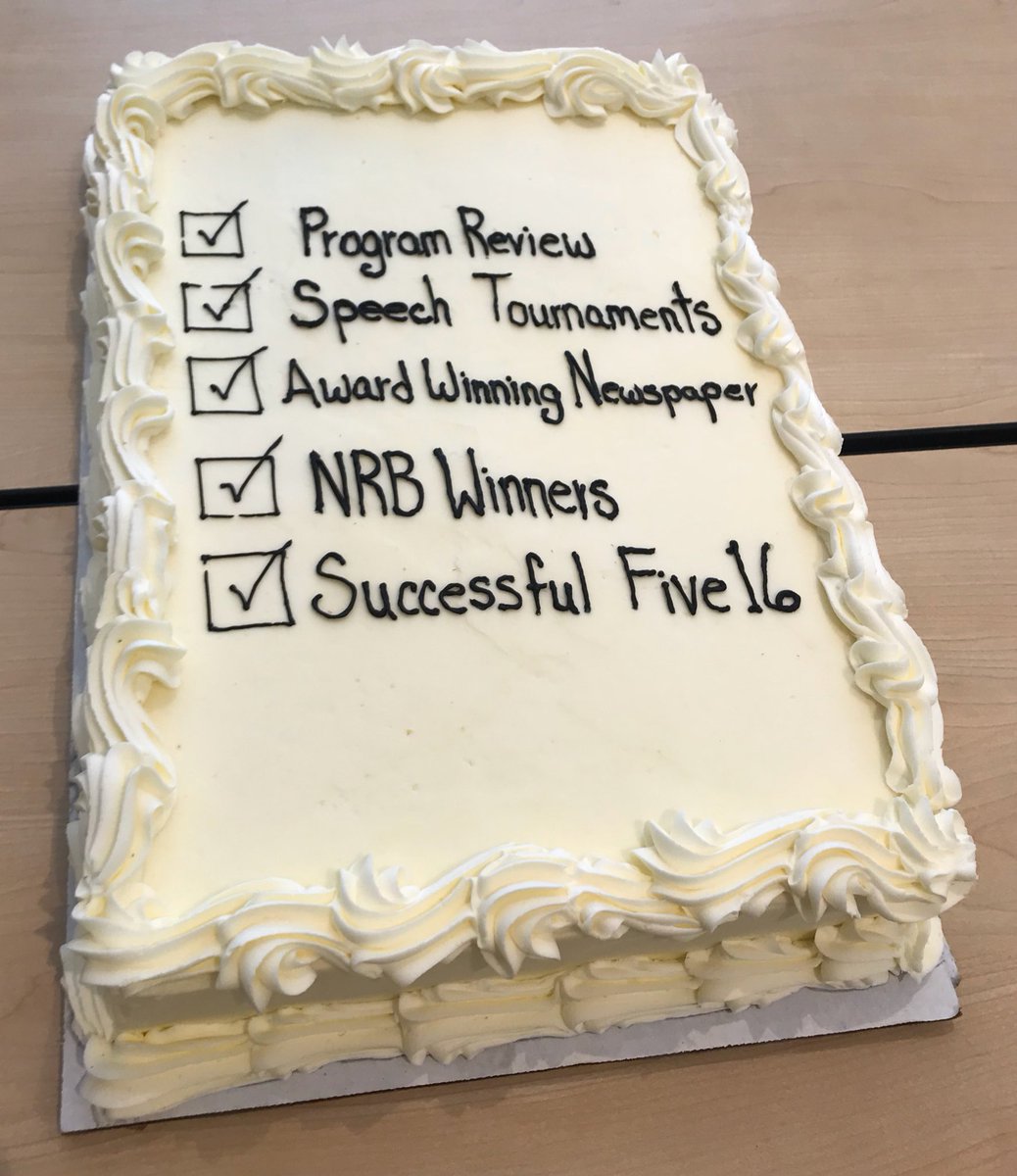 UNWCommDept's tweet photo. Celebrating a successful year in the @NorthwesternMN communication department! Thanks to all our faculty and students for your hard work! https://t.co/nC6R6FtLbG
