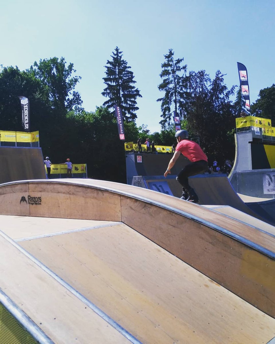 RBSofficiel's tweet photo. 📻 Gooo 3 jours de @nlcontest #nlcontest2018 #bmx #roller #skate #hiphop #mix #djs... Retrouvez les djs d' RBS TOUT LE WEEK-END 🎛️🎚️📻🎧🎤 Cc @DJSwa23 @thedjq @djstansmith @DeejayTkilla @NelsonScratch @djrectape #Talri #tupeuxpastest Cc @strasbourg @StrasTV @ChroniqueGeekFr https://t.co/Wq0vMw2KfB