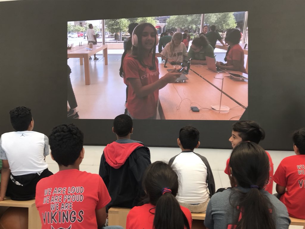 Katie Leining tweet media