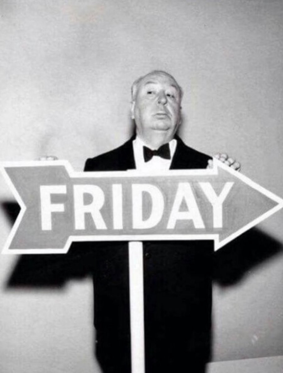 When life sends you a sign like this, you follow it. Right this way to the weekend, friends! ➡️ ➡️ ➡️  #MontroseHouston #HTX #AgricoleHospitality