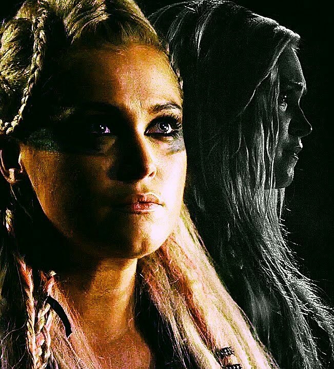 heda_clexa's tweet photo. the only royal wedding i care about https://t.co/AJpGEflZKy