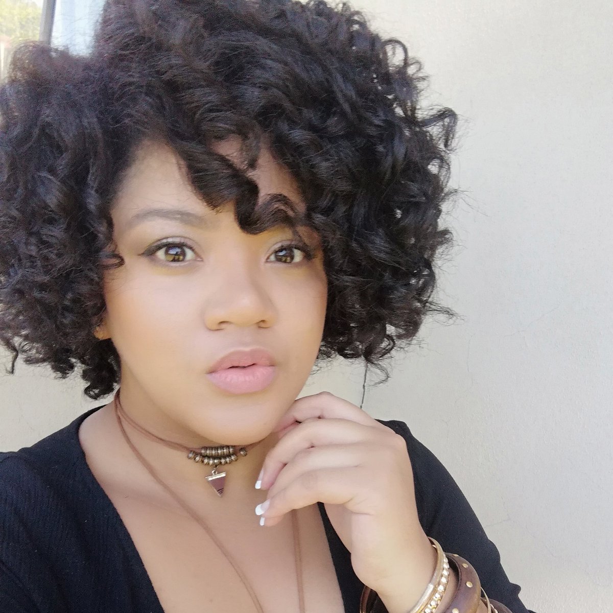ShavonSimply's tweet photo. #NewProfilePic https://t.co/VHSZ1y4bFP