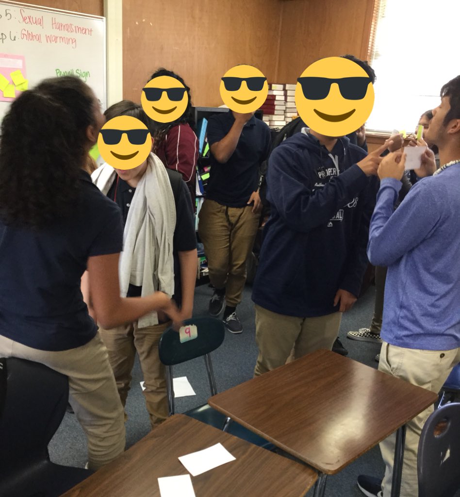MrDelgadoSci's tweet photo. First, students assess past STAAR questions to create their own personal vocabulary list. Then, they quiz each other. #scienceSTAARblitz #becausescience @NISDSecScience https://t.co/QZrJSGhJuh