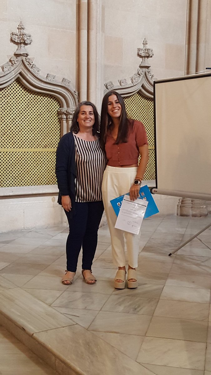 apmallorca's tweet photo. Els residents de medicina i d'infermeria familiar i comunitària han celebrat el final del seu període de formació especialitzada, juntament amb els seus tutors. Sort a totes i tots! #APalteucostat #ElValordeAP https://t.co/VQyB8nPsUQ