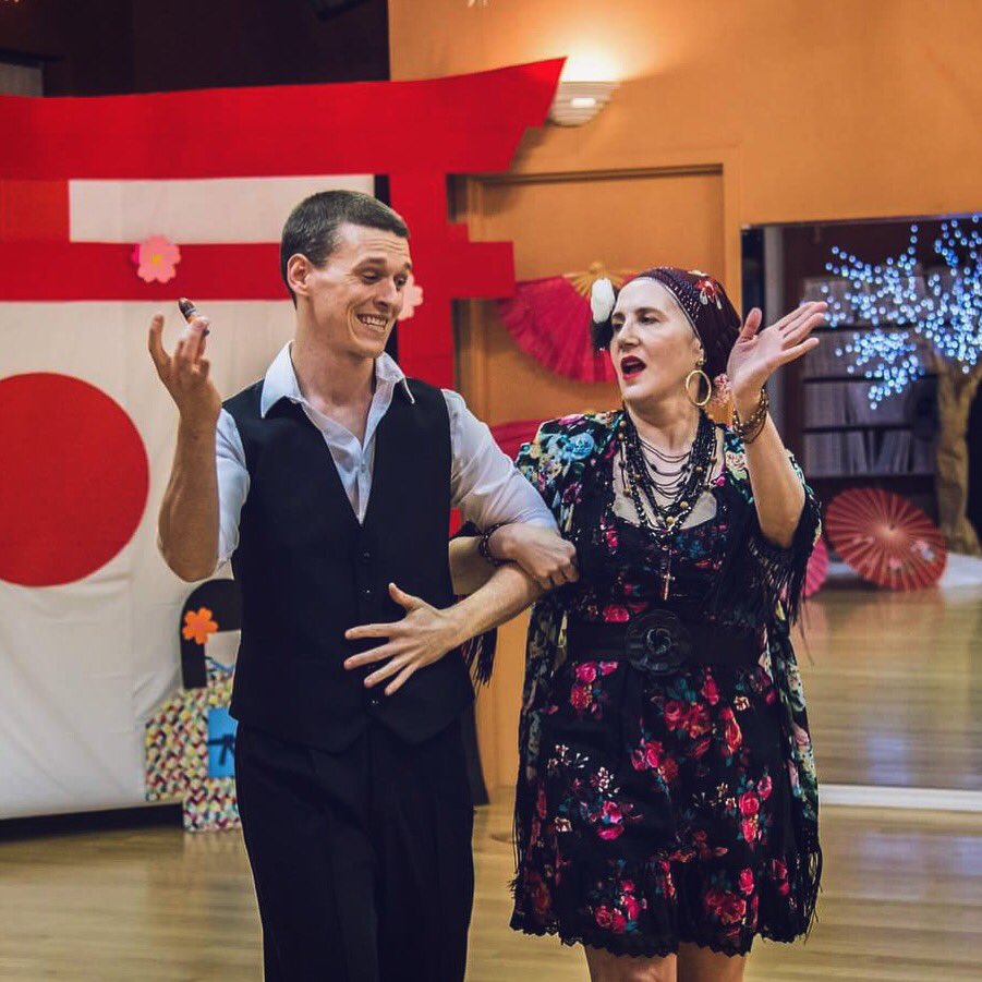 ArthurMurrays's tweet image. Getting ready for the long #weekend like...☀️#AMLifeStyle #arthurmurraymississauga