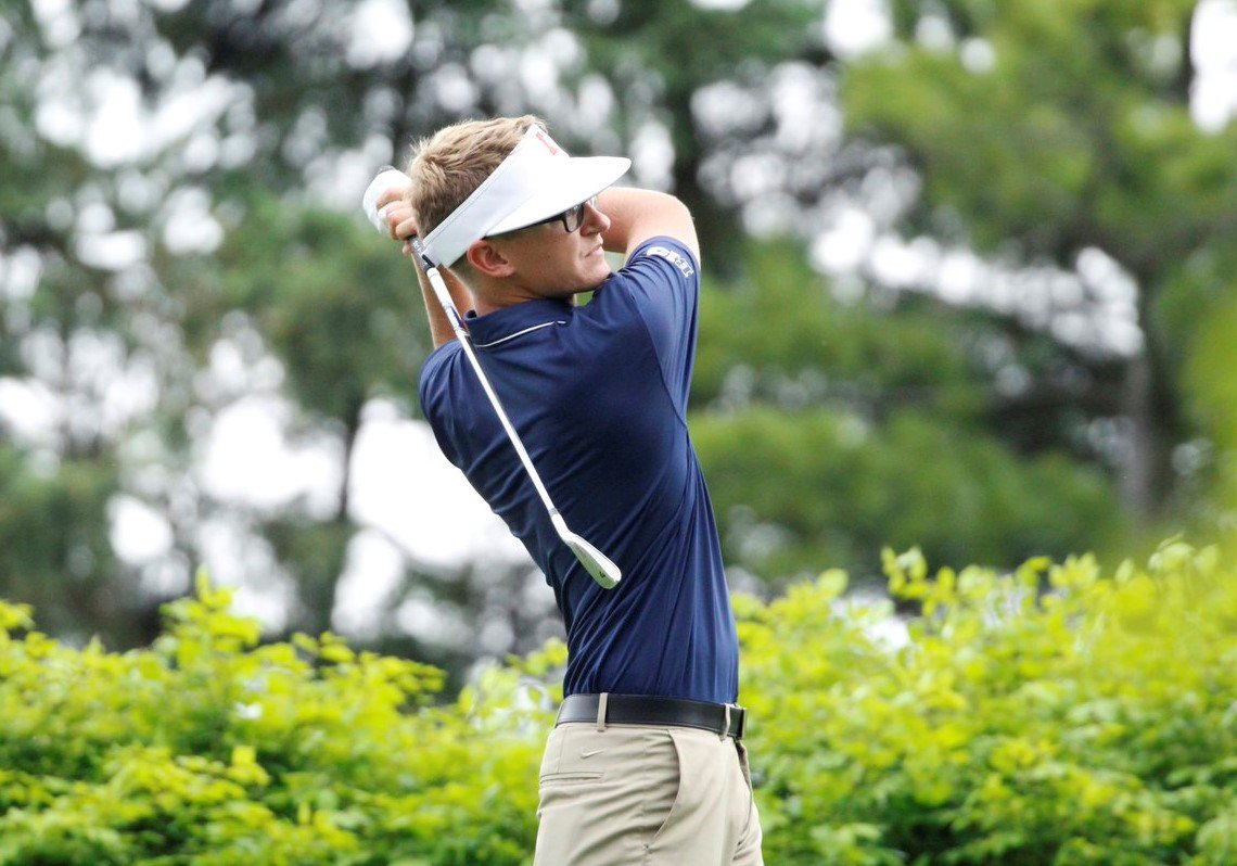 kylesokeland's tweet photo. People have believed since day one that @DJ_DFunk would be successful. And at every step, he is proving them right with his golf skills and confidence. The future burns bright for this Evansville native.
https://t.co/GlWEnpQaKk https://t.co/JLBUxcQIZd