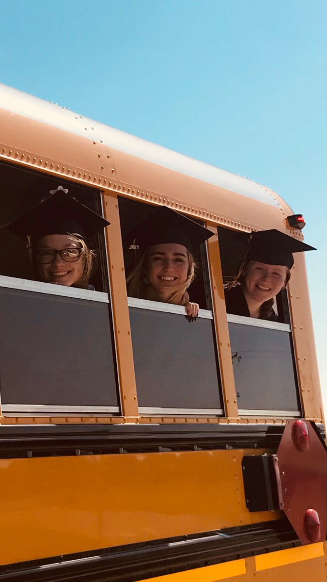 Congratulations to RCISD Seniors 2018! We enjoyed escorting you to the district’s campuses today!