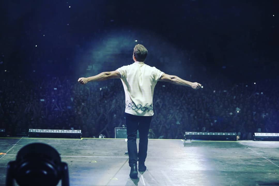 pabloalboran's tweet photo. Málaga ha sido difícil que no me temblara la voz al verte de nuevo. Mañana repetimos. Gracias por tantas emociones.

#TourPrometo
📸@juanflyfactory https://t.co/yq68fjd3c6