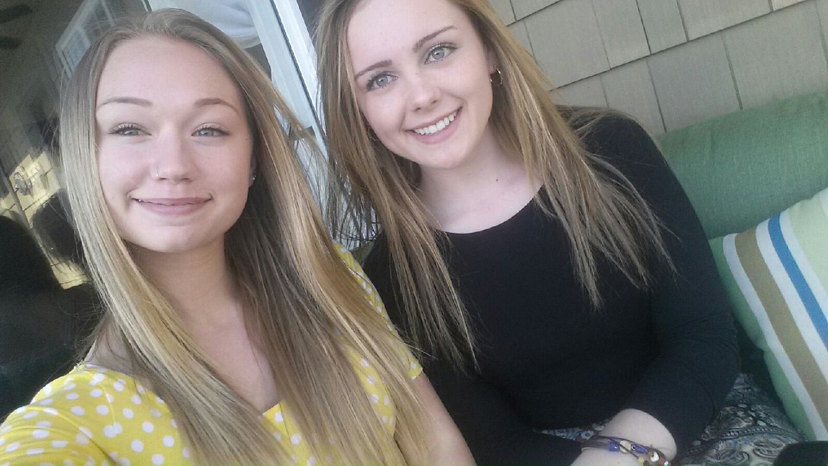 julia_welsh's tweet photo. Incredibly proud to call this girl my best friend . You amaze and impress me with everything you do in life . I love seeing your success and glad I can be part of your beautiful journey through life 💗#throughthick&thin#gobestfriendthatsmybestfriend @paris_ballard https://t.co/C2bsHb39eT