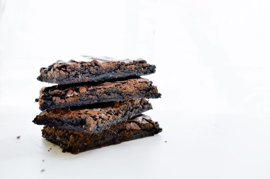 alltheyestrdays's tweet photo. Grab some yummy recipes over on the blog for your weekend baking! Like these Go-To Brownies! Good every time 🤗 https://t.co/uGsNGmZsIn https://t.co/Ki4dxQgamH