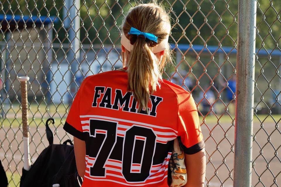 _PLAYwithHONOR's tweet photo. “Every time I put on my jersey with my brothers name on my back I carry him with me into battle, and I play in his honor! “                  -Jocee Sparks 
Read Jocee Sparks full story on the link below 
https://t.co/uleWlyEcDU

PLAY WITH HONOR #playwithhonor @JoceeSparks10 https://t.co/cnJ7CFjjRU