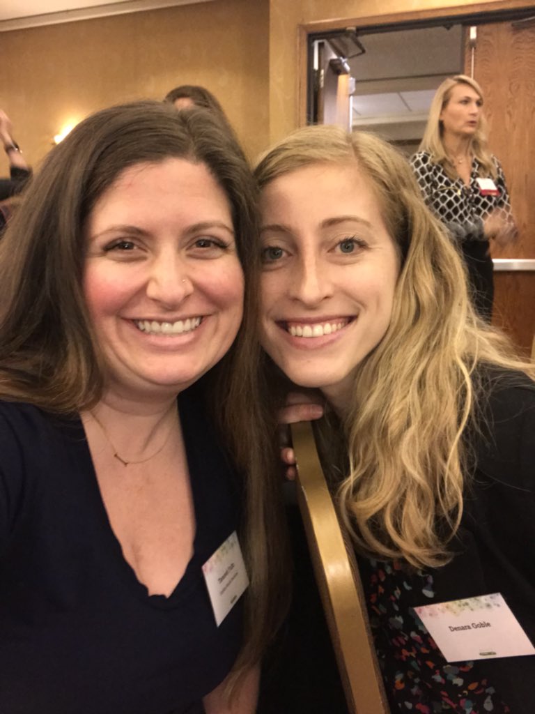 taranehfultz's tweet photo. Guess who I found at #CommCon18? @dgoble88, my fellow @Albertina_Kerr ambassador board member! https://t.co/M8SteUXXuC