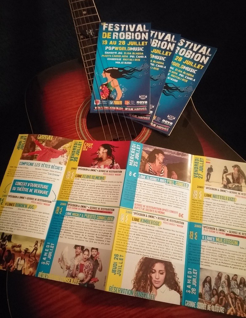 FestiRobion's tweet photo. Joli KDO pour maman 1 place de concert : https://t.co/5xDi2BXgQ4 https://t.co/0kBGcdI6lt