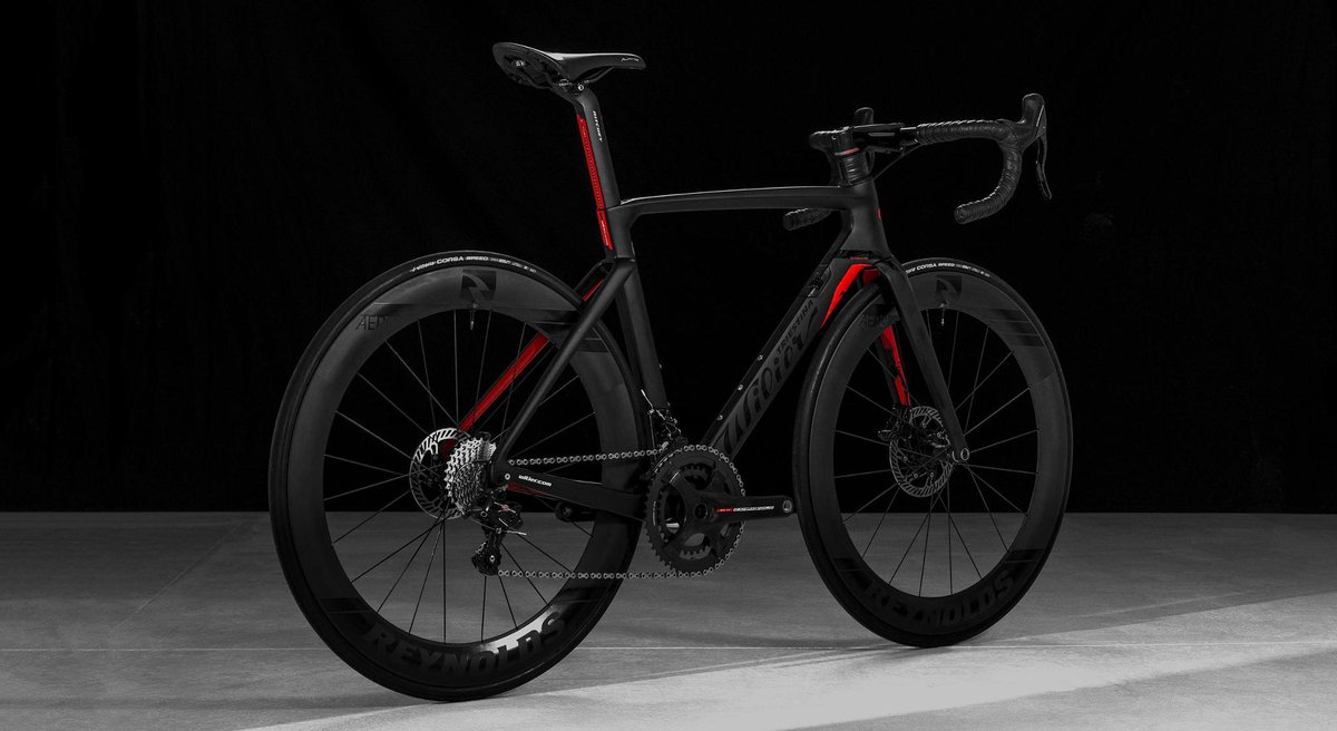 CompCyclist's tweet photo. "Cutting an aggressive stance with its angular lines, @WilierTriestina 's Cento10Air looks every bit as purposeful as its handling would suggest. Its focus as an elite-level racing machine shows through from the first pedal stroke." #ccbikeoftheweek
https://t.co/mQUFfhzggS https://t.co/H3eiiEPI3p