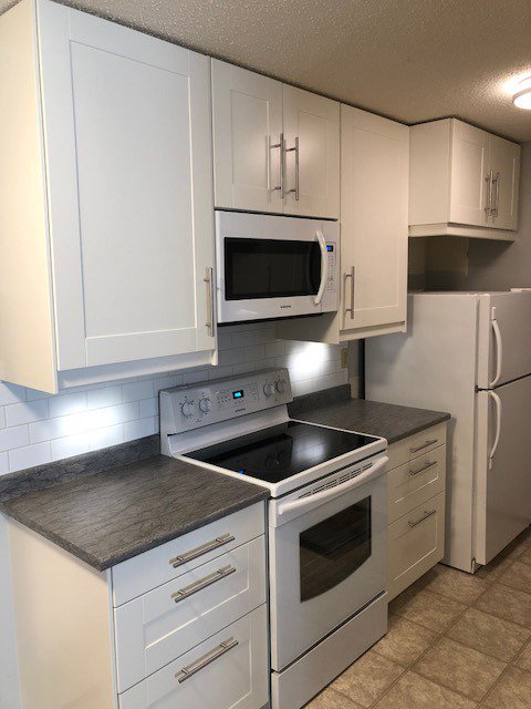 Another IKEA kitchen project done by Fineline Developments Inc. in Saskatoon. There’s an IKEA kitchen with your name on it.
finelineinc.ca
#YXE #Saskatoon #kitchen #ikea #estimate #remodel
#trustedSaskatoon #homeshow