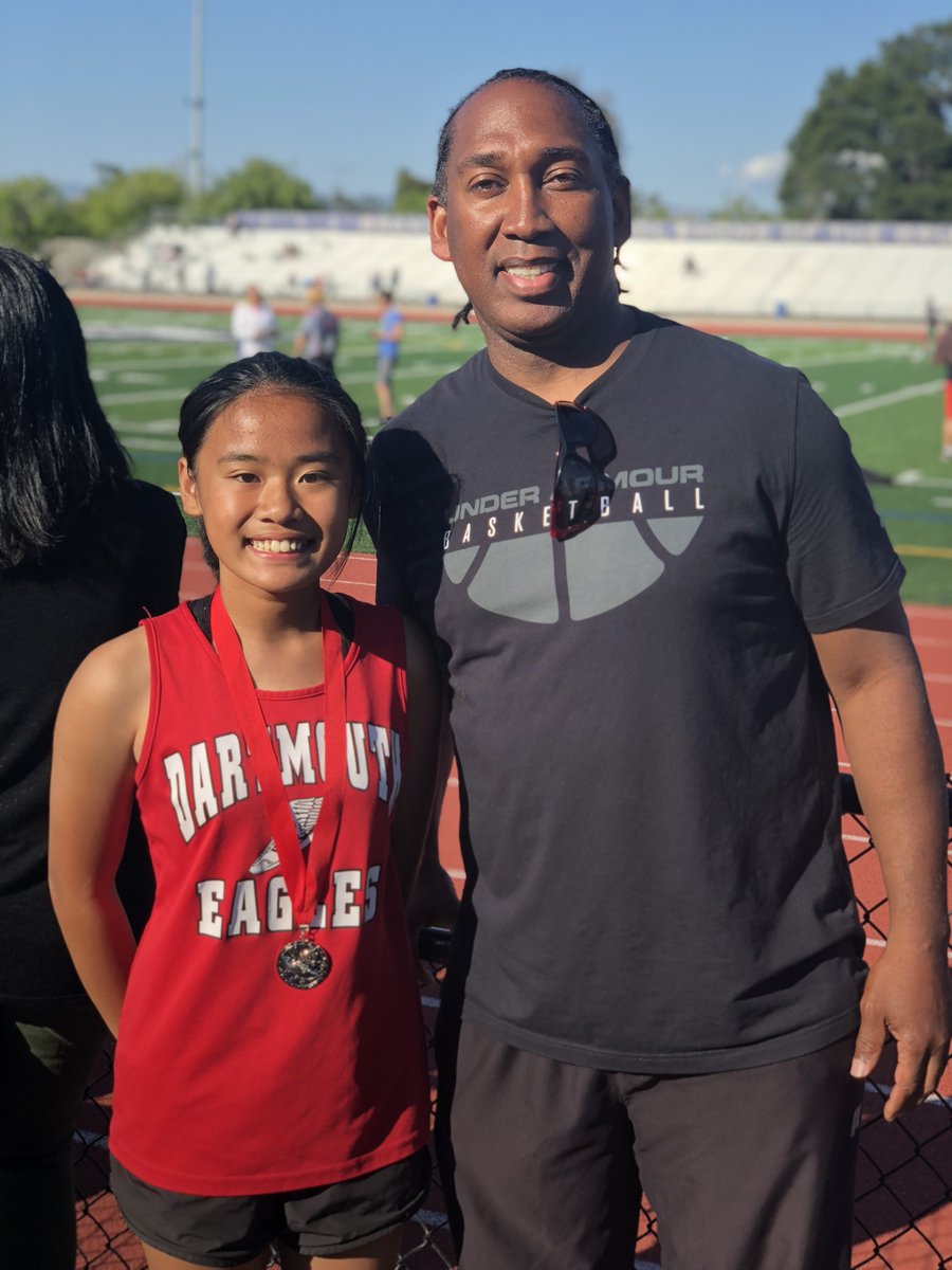Congratulations to 6th graders Kodi for finishing 1st and Jaden for finishing 2nd in Discus at the WVAL League Championships! Good Luck at the county meet next week!
#usdlearns #dmseagles