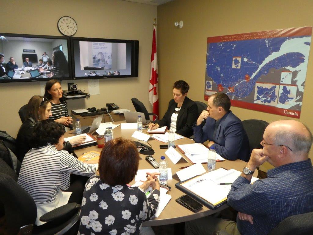 DevEconCan's tweet photo. Merci à tous les participants qui ont pris part aux discussions lors des tables rondes que nous avons tenues cette semaine sur l’innovation et la #CroissanceInclusive dans les régions du #QC! #DECdialogue https://t.co/5UaBAH7p06