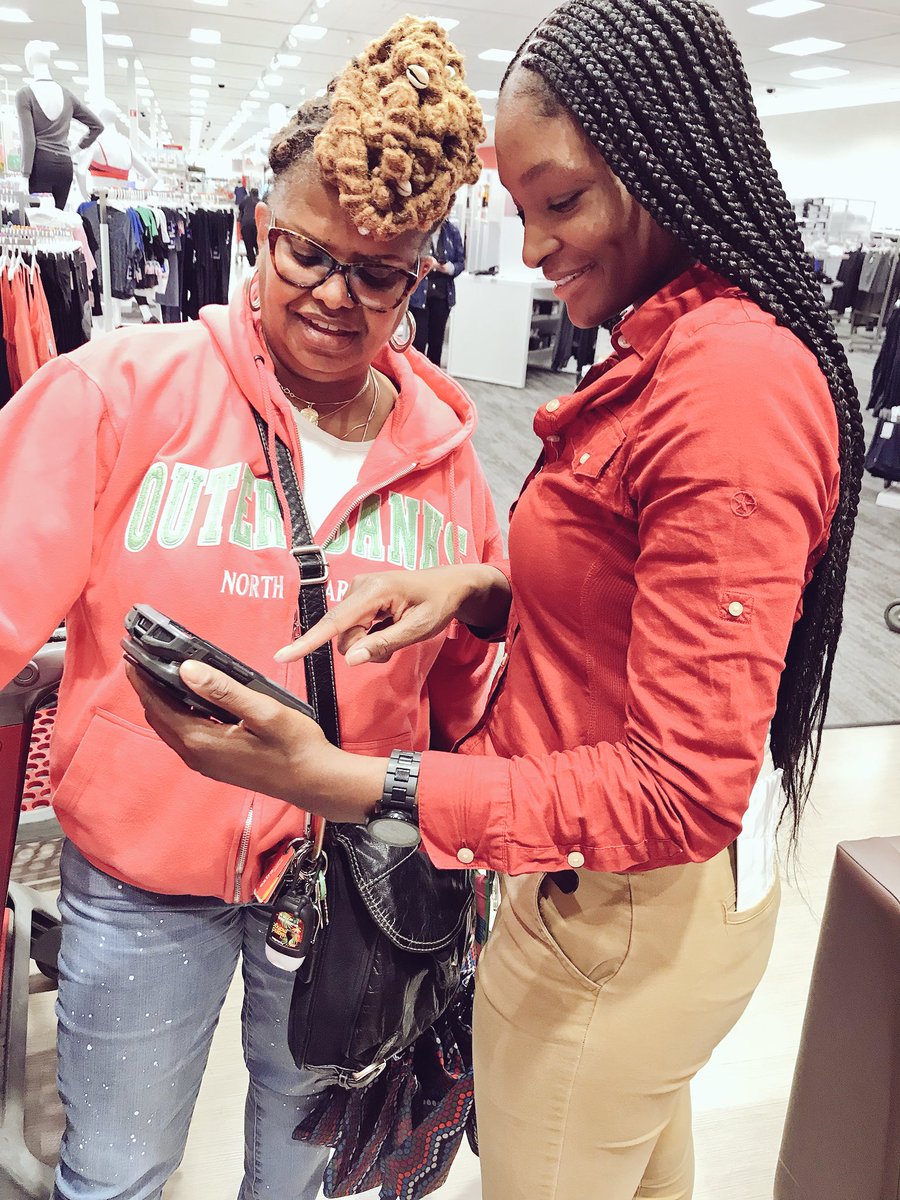 MyCheckOut ✔️ 
T2124 getting pumped  for the weekend modernizing &amp; selling!! #2124 #mycheckout #sales #workwhereyou❤️