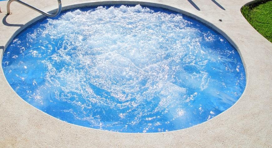 If a pool isn’t for you, that doesn’t mean you still can’t enjoy a nice relaxing soak in your own backyard. Our fiberglass spas can be accommodated into almost any space, giving you a private escape from the stresses of life.
superiorpoolandpatio.com/pools/fibergla…