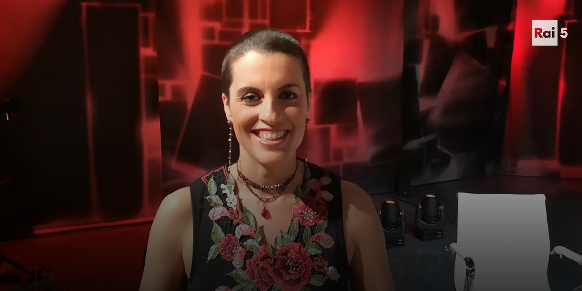 Questa sera, alle 23.10, torna Terza Pagina: il programma che racconta e commenta le notizie culturali della settimana. 
Con la scrittrice <a href="/troisi_licia/">licia troisi</a>, <a href="/federicagentile/">Federica Gentile</a>, Emanuele Bevilacqua e Alessandro Masi.
#TerzaPagina