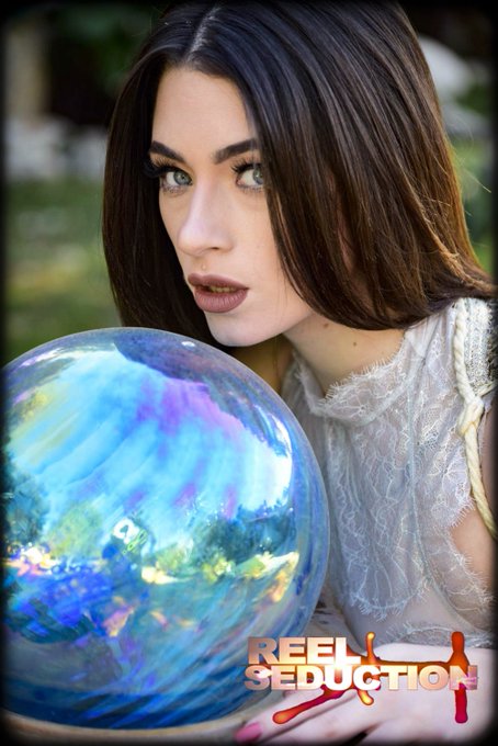 On a lighter note, here's @JaydeSymz in a different light #ReelSeduction https://t.co/d7dLxy54EP<a class="tags" target="_blank" title="On Twitter" href="/?out=eyJ0eXAiOiJKV1QiLCJhbGciOiJIUzUxMiJ9.eyJpYXQiOjE3MjUxMjQ2ODQsImlzcyI6InR3cG9ybnN0YXJzLmNvbSIsIm5iZiI6MTcyNTEyNDY4NCwiZXhwIjoxNzU2NjYwNjg0LCJyZWRpcmVjdF91cmwiOiJodHRwczovL3R3aXR0ZXIuY29tL0pheWRlU3lteiJ9.Ee7pG-sBktd6-ZBe7GGXbCRK1EpuVCvDqCvkHeigXn78Ia1JPbRsbLLSPy6r__uRWyGNxAYwFw1juflelOOpDQ">@JaydeSymz</a><a href="/tag/reelseduction"class="tags"><span>#reelseduction</span></a>