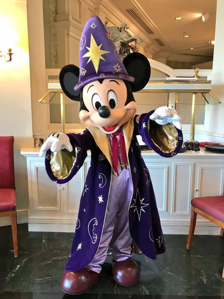 DisneyDuckLover tweet picture