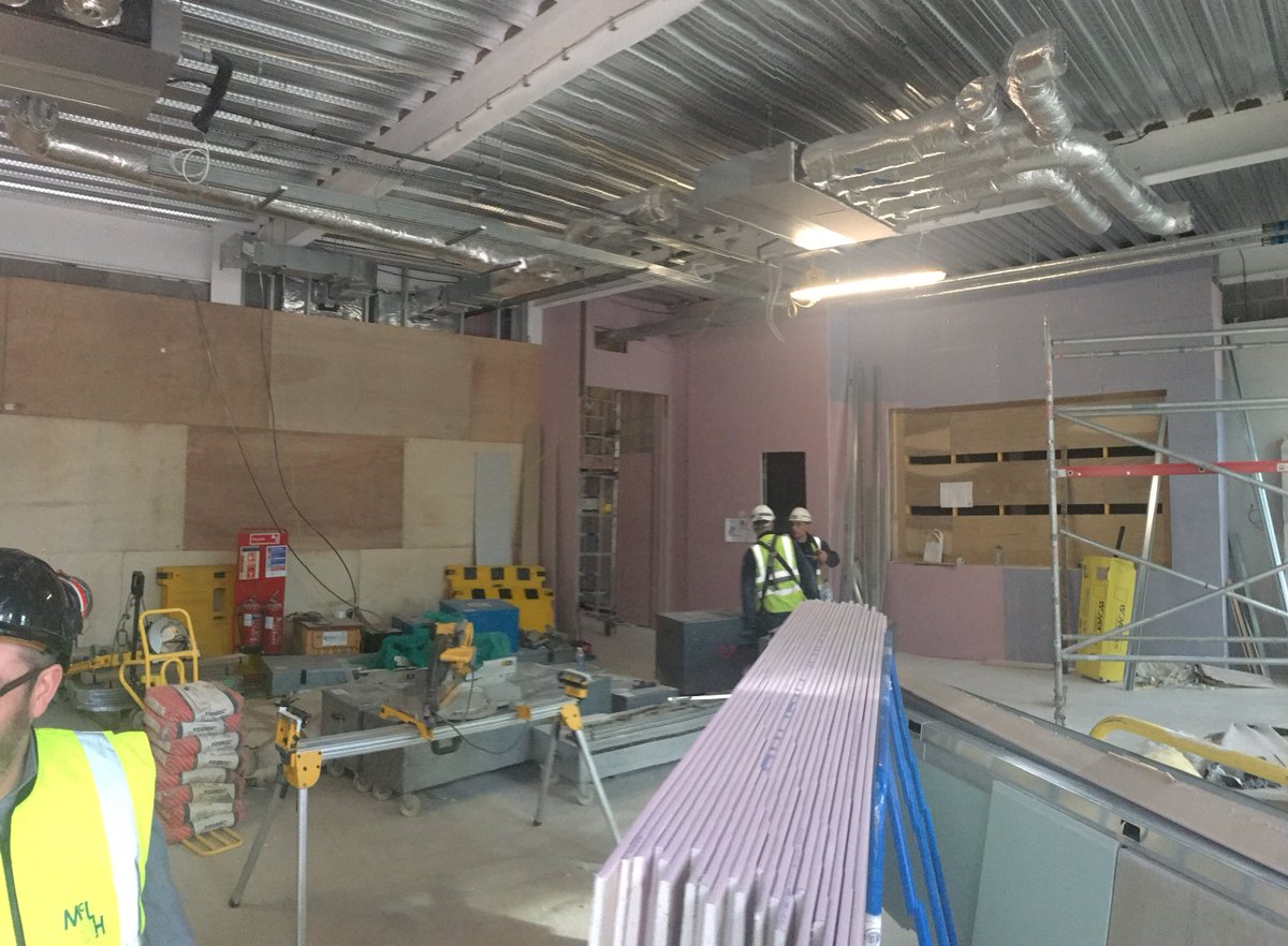 2semplestreet tweet media