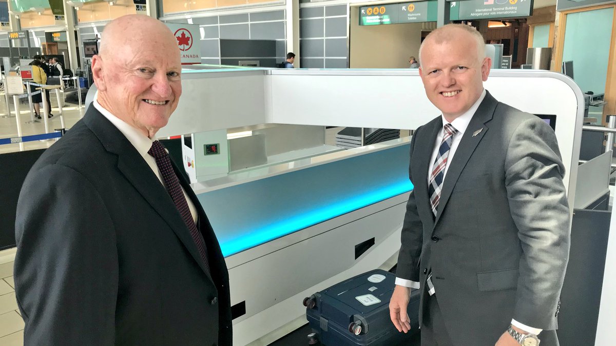 NZinOttawa's tweet image. At @yvrairport to support launch of the latest high-tech baggage drop system.  A world leading collaboration between #Glidepath and #YVR. 🇳🇿🇨🇦 @NZTEnews
