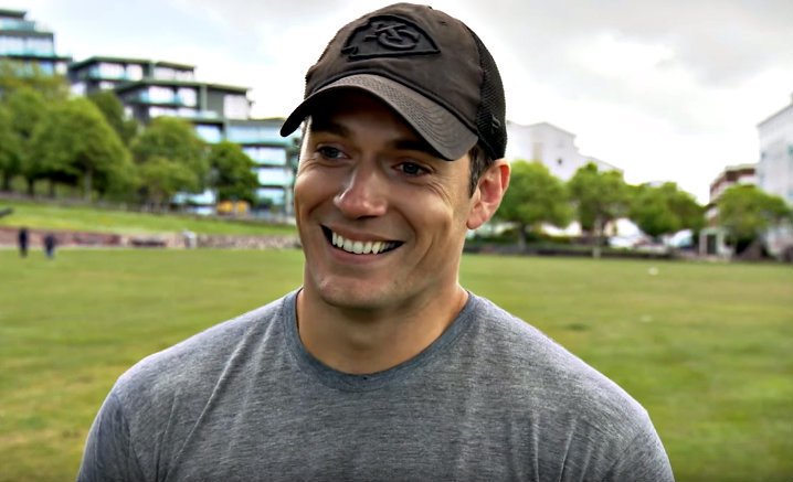 Henry Cavill 🍓 © tweet media