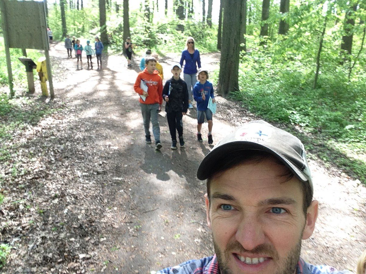 danarppe's tweet photo. Listening walks, wild edible nature Mandela memory, forest storytime, clay faces on tree friends, gratitude circles, sit spots, predator/prey games, potluck lunch, wonderful parent helpers, inspiring teacher, fantastic grd 4s from @PsSouthwold=1 fantastic week learning in nature https://t.co/lcyDgRrUup