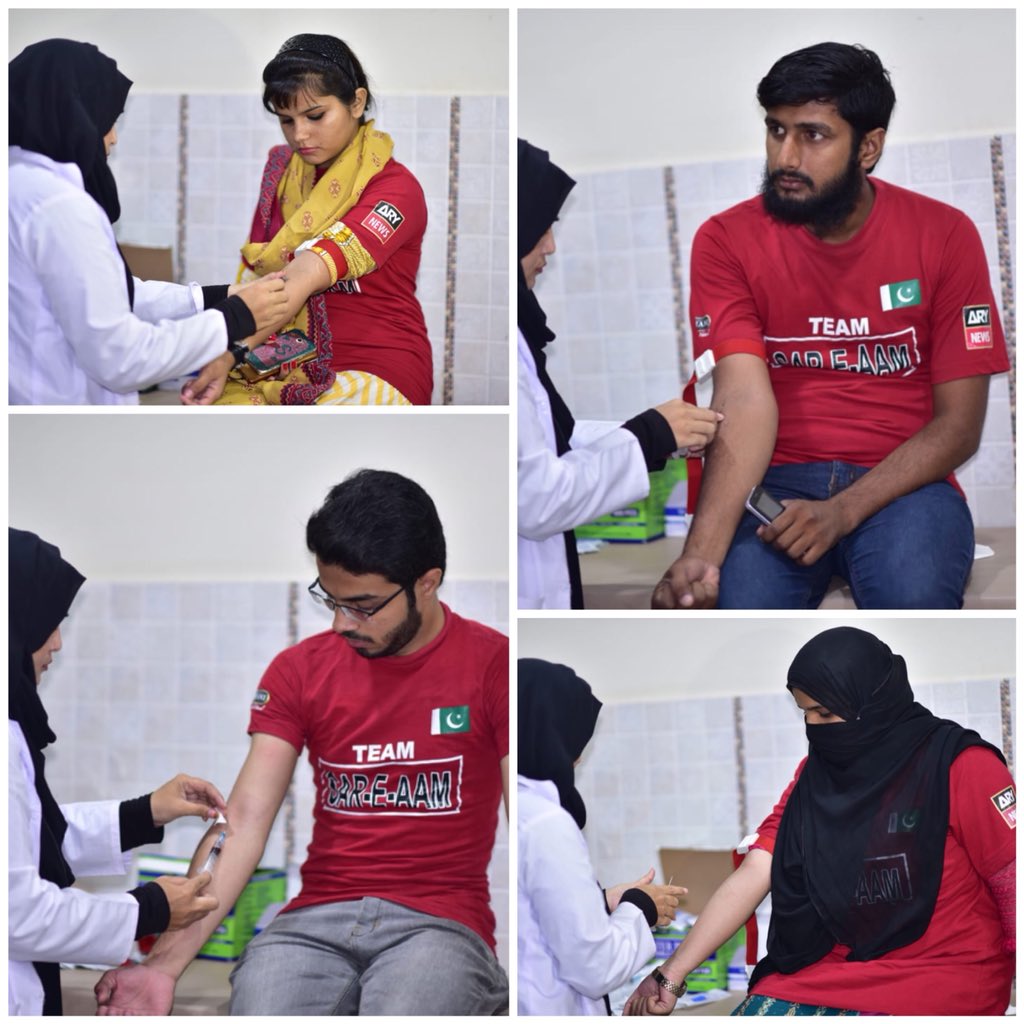 iqrarulhassan's tweet photo. آج ٹیم سرعام کےکراچی کےجانبازوں کےساتھ مل کر تھیلیسیمیاسینٹرمیں خون کاعطیہ دیا۔رمضان میں خون کے عطیات کم ہو جاتے ہیں۔ یقین جانیں لگ رہا ہے خون عطیہ کرنے سے خون کم نہیں ہوا بلکہ جانبازوں کا جذبہ دیکھ کر کئی سیر خون بڑھ گیا ہے۔
#DonateBlood #TeamSareAam
#مرا_خون_بھی_حاضر_پاکستان https://t.co/Kuh67i3tH3